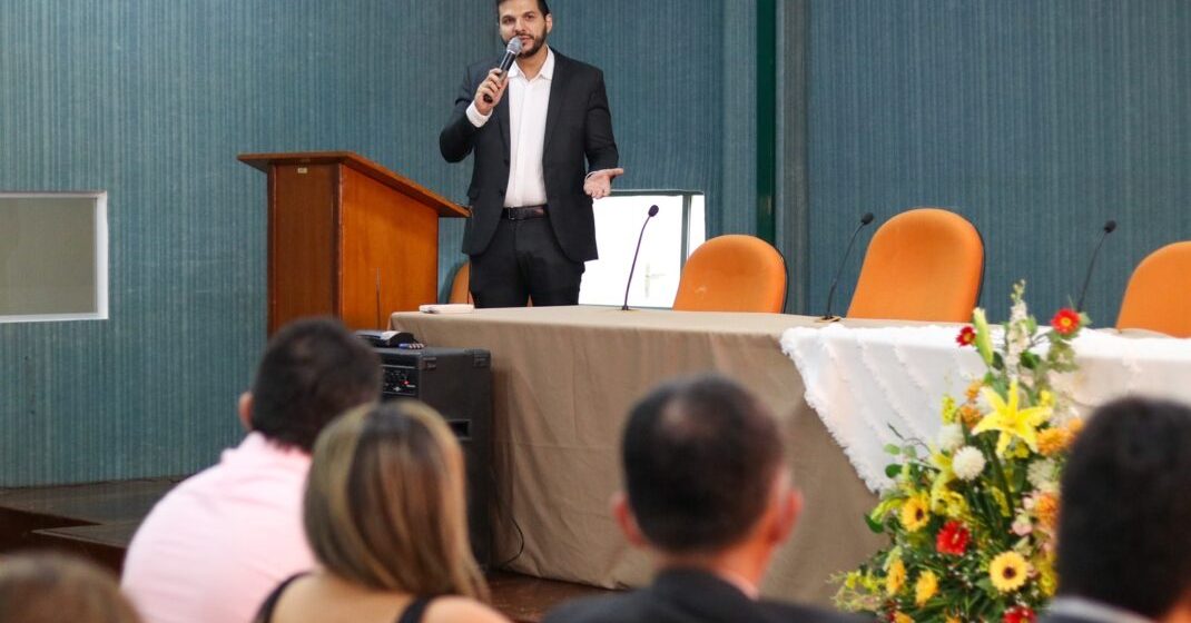 Acelera Educação: encontro de trabalho alinha parcerias com fundações nacionais