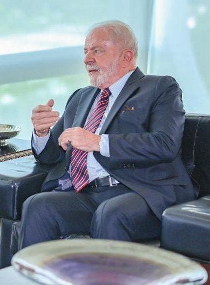 Lula sanciona lei que reajusta salários de servidores públicos do Legislativo e Judiciário