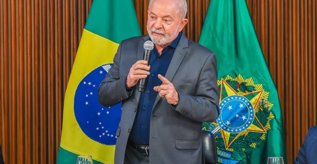 Lula em reunião com governadores em prol da democracia no Brasil