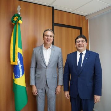 Governador Rafael busca fortalecer parcerias com Ministério da Educação