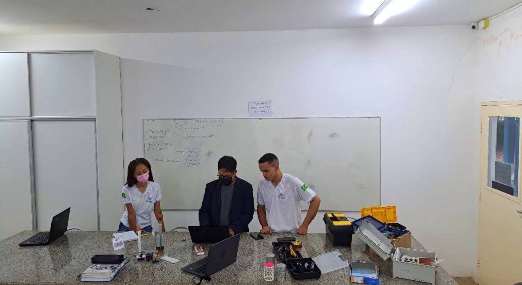 Alunos da Rede Municipal de Teresina representarão o Norte/Nordeste na final da Olimpíada Brasileira de Satélites
