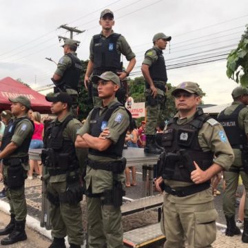 Efetivo de 1.600 policiais militares garante segurança em blocos de Carnaval de Teresina