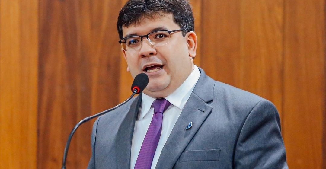Governador Rafael Fonteles anuncia três medidas para melhorar o transporte público de Teresina