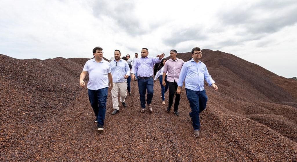 Rafael visita mineradora com capacidade de produzir 50 milhões de toneladas de ferro