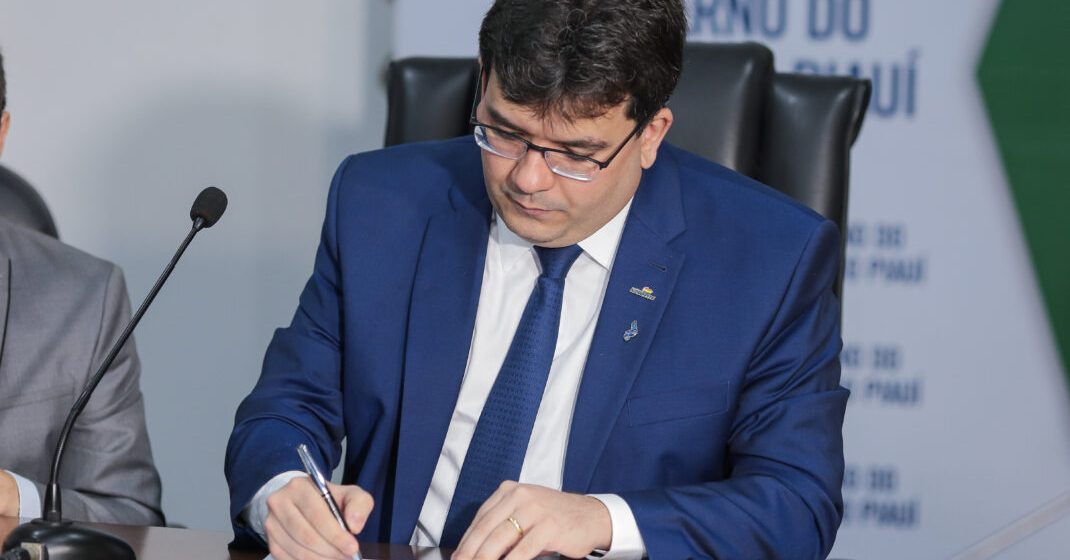 Governador encaminha à Alepi medidas que beneficiam o transporte público de Teresina