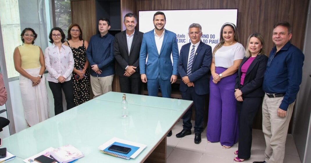 Seduc e UESPI alinham parceria para fortalecer a formação dos professores