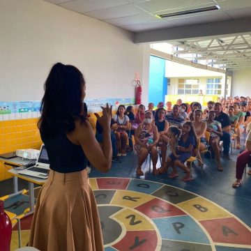 Projeto Escola Família realiza ação no CMEI Carlos Drummond de Andrade