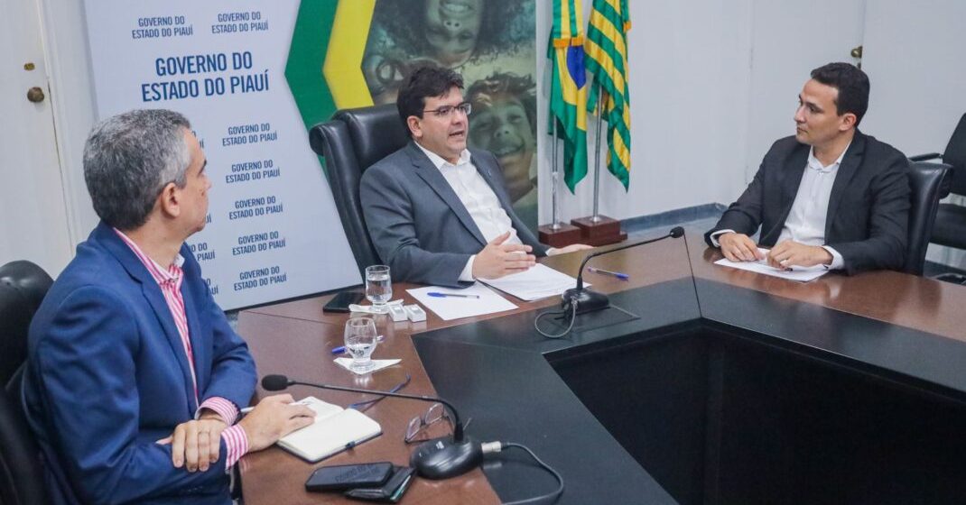 Governador reafirma compromisso com a reestruturação da Casa da Juventude Piauiense