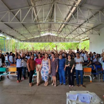 Projeto Escola Família contribui com debates na Escola Municipal Joca Vieira