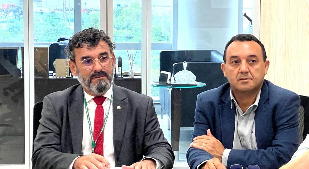 Professor Nouga Cardoso vai até o Maranhão conhecer prédios que usam tecnologia modular de construção
