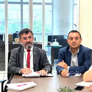 Professor Nouga Cardoso vai até o Maranhão conhecer prédios que usam tecnologia modular de construção