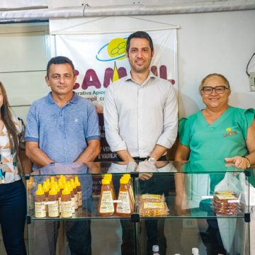 Diretor da Piauí Fomento visita cooperativas em Picos e disponibiliza recursos para empreendedores