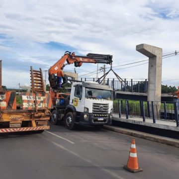 DER constrói mais uma passarela na BR-316, zona Sul de Teresina