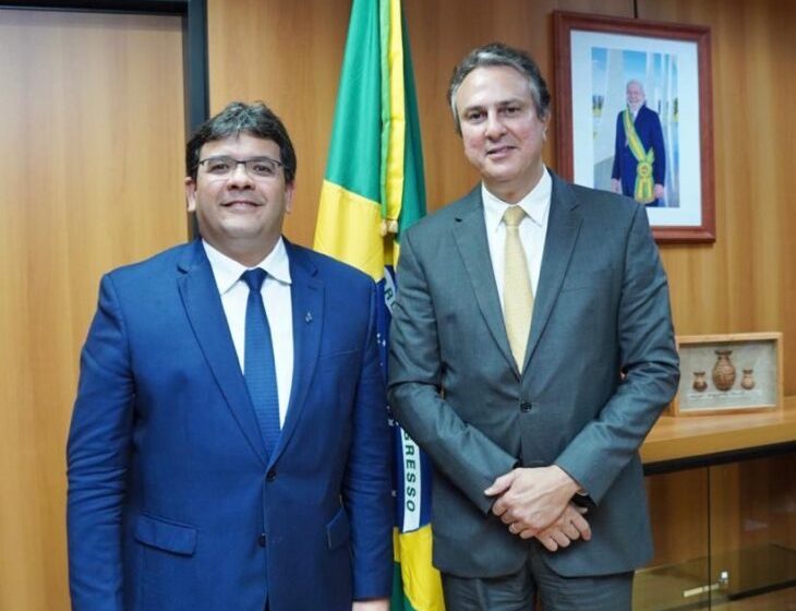 Camilo reconhece eficiência da política educacional do Piauí e garante apoio às ações do governo