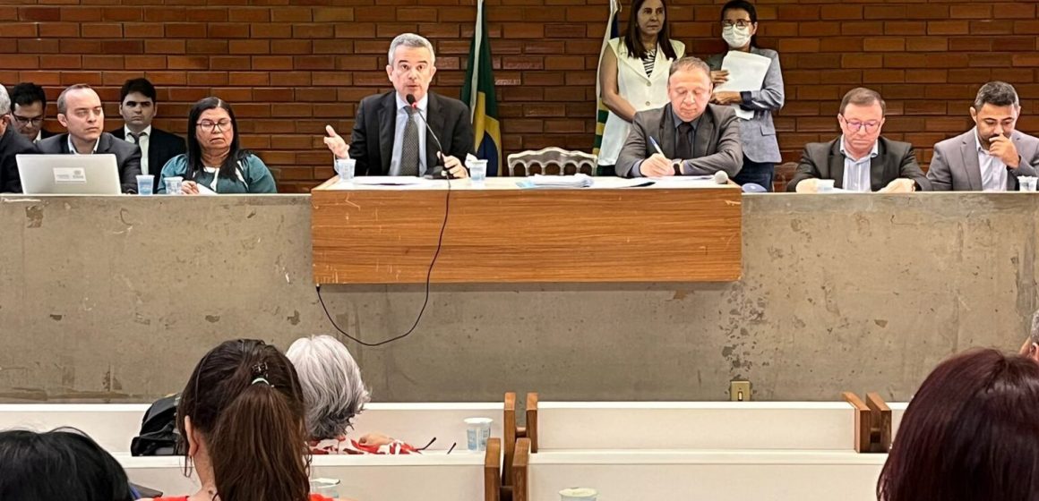Seplan apresenta LDO 2024 em audiência pública na Alepi