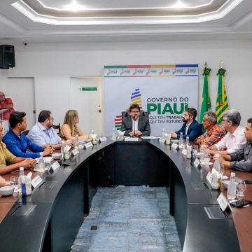 Governador anuncia UTIs equipadas e com equipe multidisciplinar para os hospitais de Uruçuí e Corrente