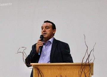 Semec divulga resultado das inscrições do Curso de Libras