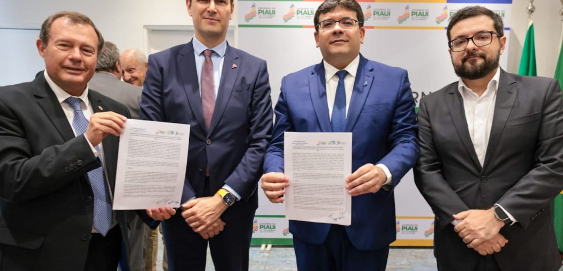 Governador assina acordos com a Comunidade Intermunicipal de Portugal