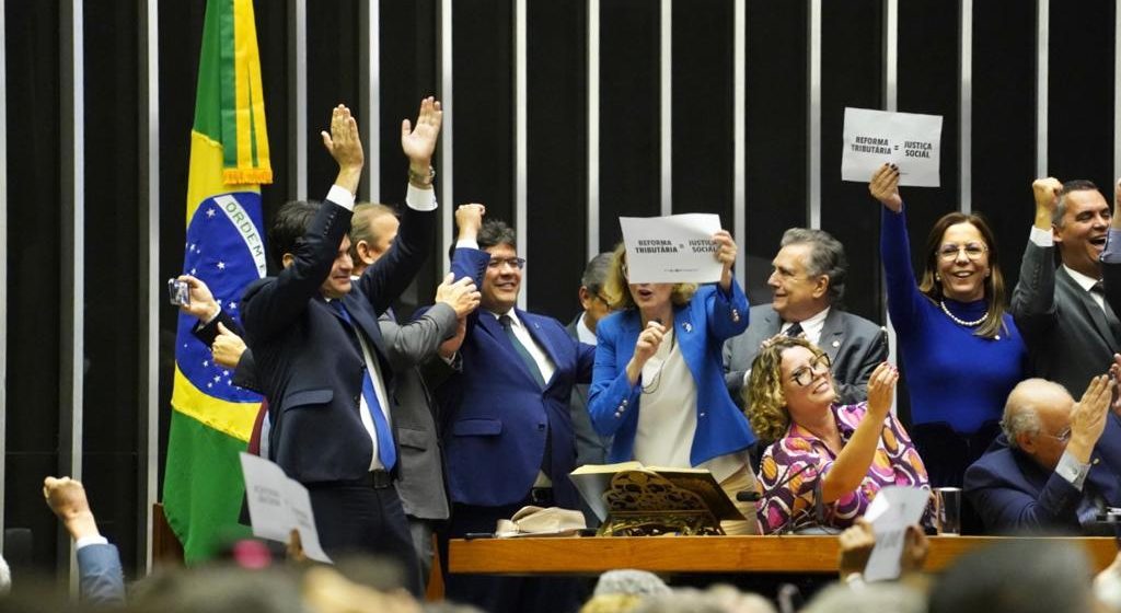 Rafael Fonteles comemora aprovação da reforma tributária