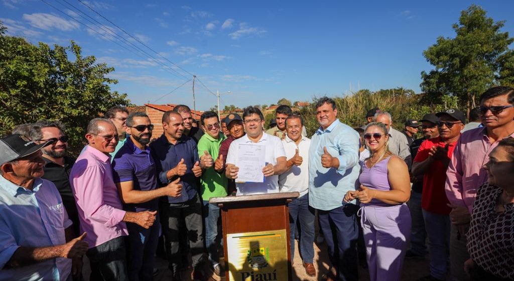 Rafael Fonteles inaugura, visita e autoriza obras de mobilidade em Cristalândia
