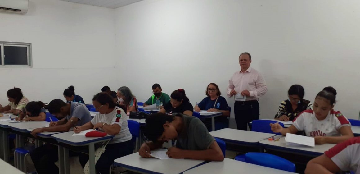 Escolas da zona Sul de Teresina abrem turmas de EJA