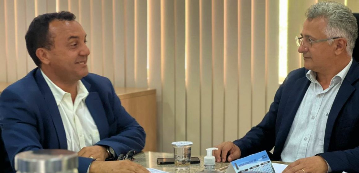 Semec deve divulgar edital do concurso público para professor até dia 10 de outubro