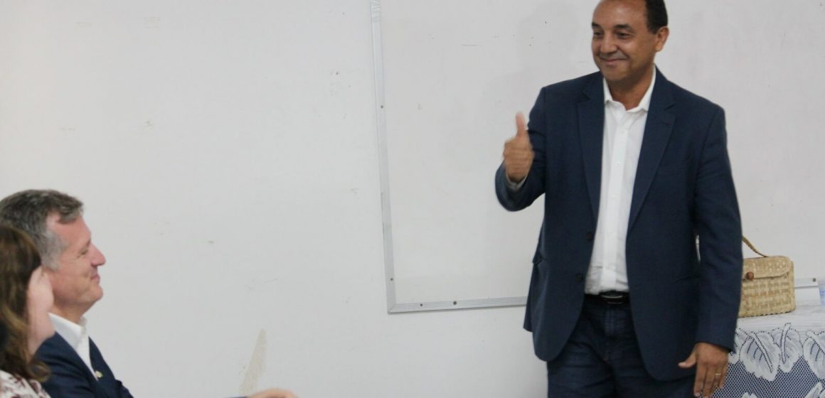 Consulado Americano elogia Educação de Teresina