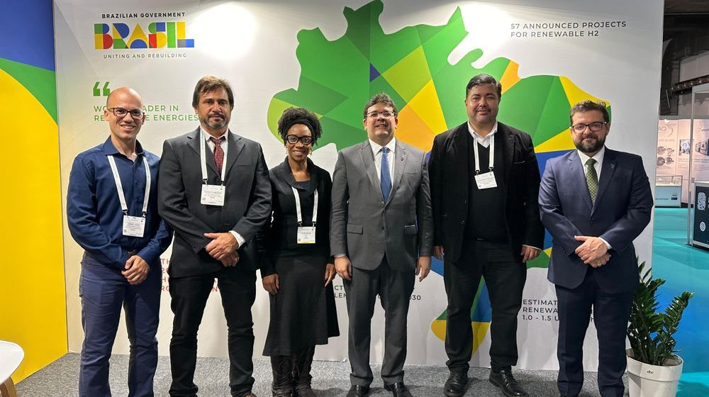 Governador Rafael Fonteles assina memorando com empresa de tecnologia energética na Bélgica