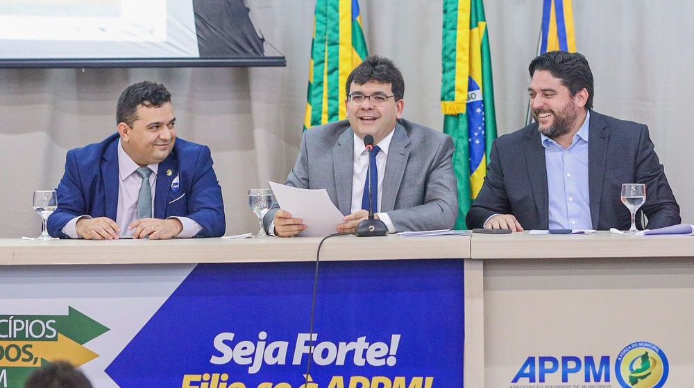 Rafael defende menor tarifa ao usuário durante encontro do Colegiado da Microrregião de Água e Esgoto