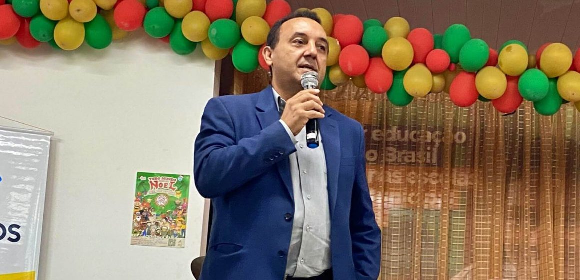 Correios e Semec levam a magia do Natal para alunos da Rede Municipal