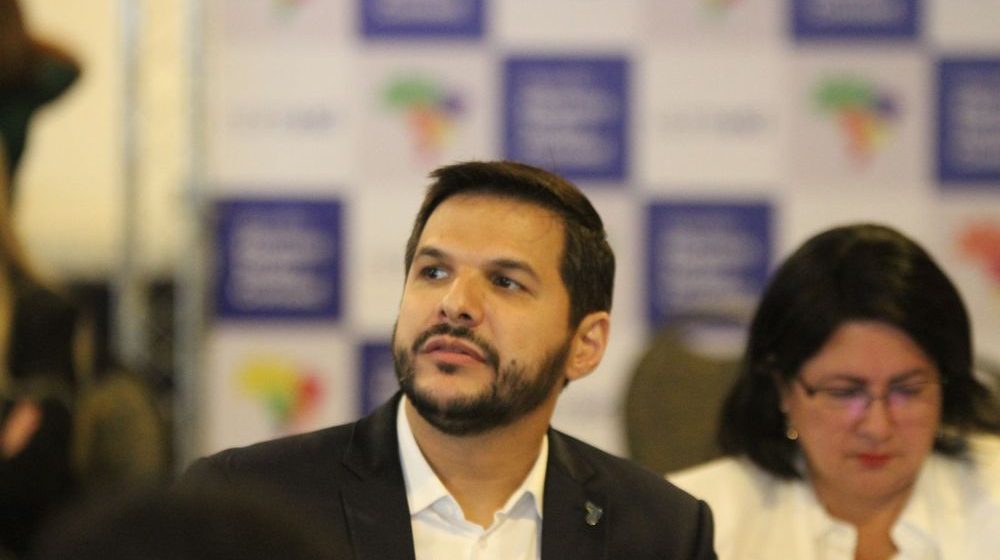 Em Brasília, Washington Bandeira discute Plano Nacional de Educação durante reunião do Consed