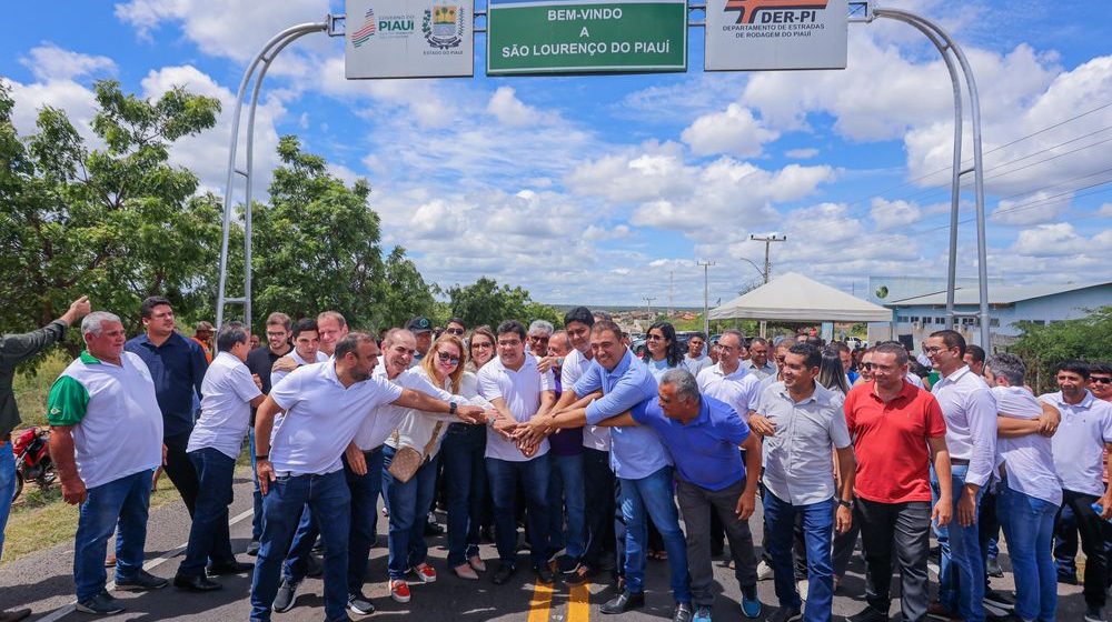 Governador entrega mais de 100 km de rodovias recuperadas e autoriza obras em São Lourenço do Piauí
