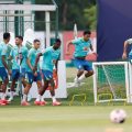 Pressionado, Brasil volta à campo hoje nas eliminatórias para a Copa