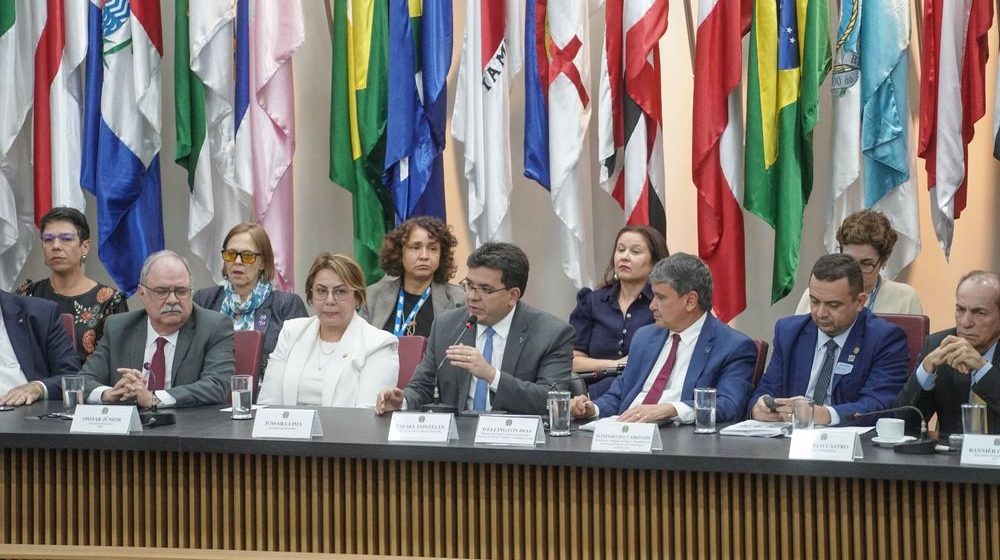 Rafael destaca importância de unir esforços para fortalecer políticas sociais em encontro com prefeitos eleitos em Brasília