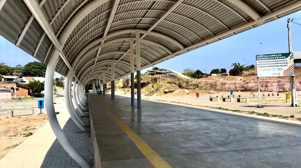 Governador inaugura estação de metrô no bairro Colorado em Teresina nesta terça-feira (12)
