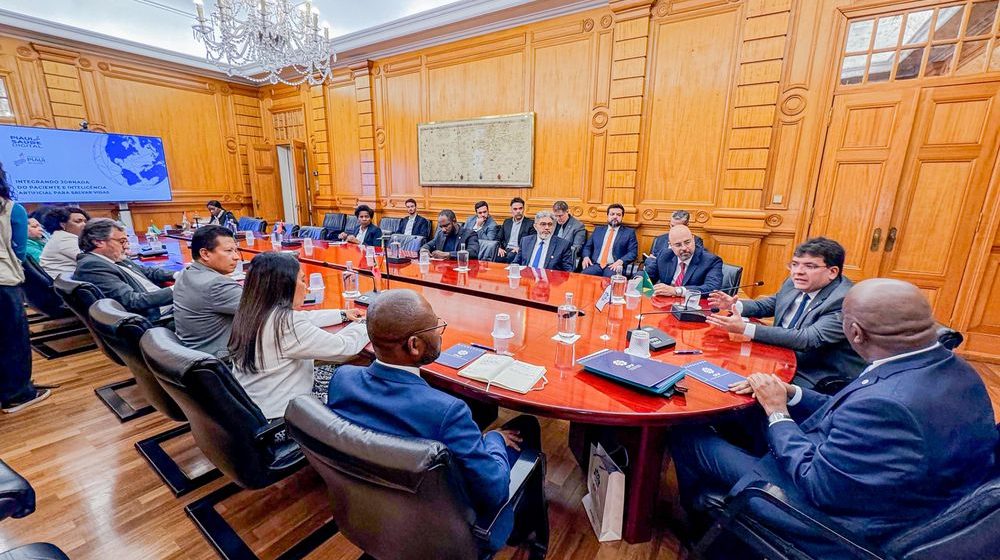 Governador apresenta programa Saúde Digital em reunião da Comunidade de Países de Língua Portuguesa