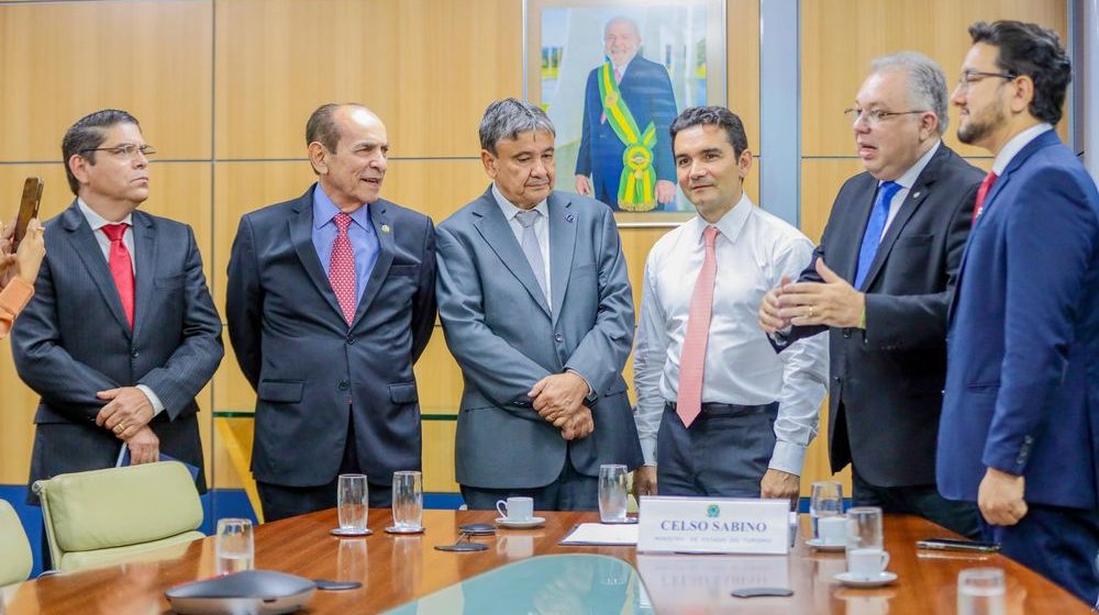 Governo do Estado e Ministério do Turismo buscam alternativas para manter voos em São Raimundo Nonato e Parnaíba