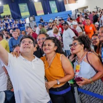 Rafael Fonteles discute propostas de ações do governo com população do Território dos Carnaubais no 3º Diálogos pelo Piauí