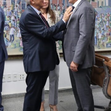 The e Ciro Subida de Ciro Nogueira em palanque Ivanária Sampaio pode tirar filho de Themistócles da Suplência Marcelo Castro