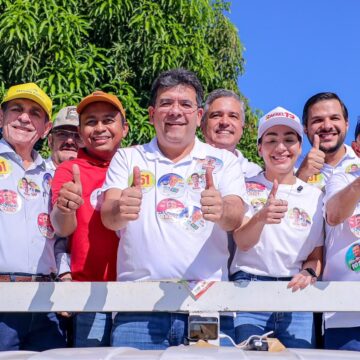 Rafa carreata I Rafael destaca projeto de expansão do metrô para a zona Sul durante carreata em Teresina